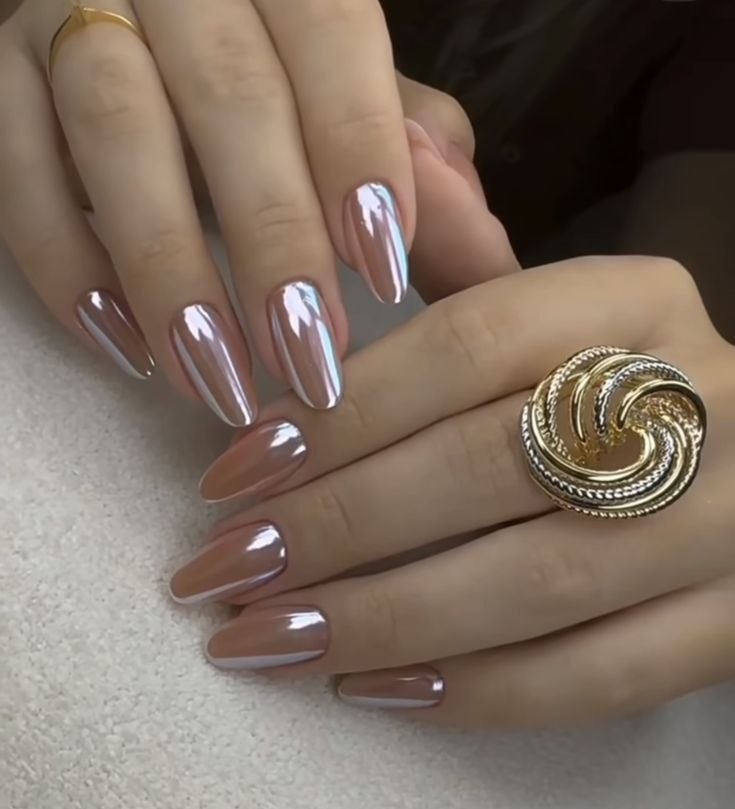Tamra Glass Chrome press-on nail design