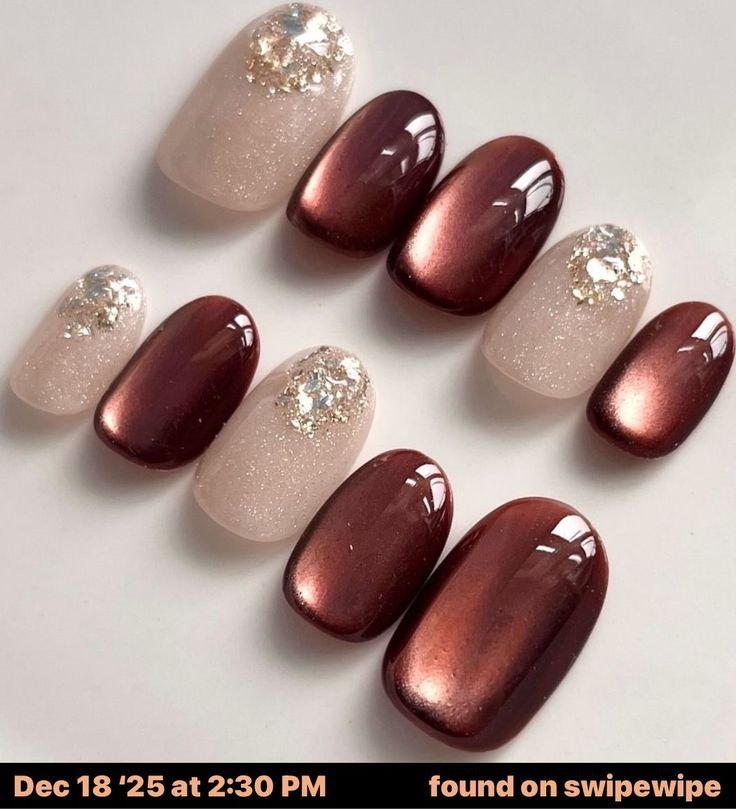 Rosewood Glitter Cat Eye press-on nail design